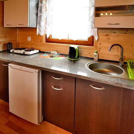 Cottage In Jaros Awiec Near Seaside Beach, Cleaning Included Holiday home Jaroslawiec